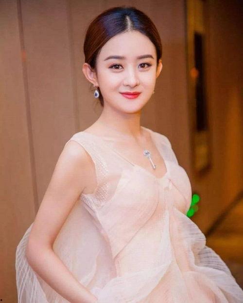 杨毅赵丽颖最新爆料图片,揭秘幕后故事,精彩瞬间抢先看  第3张 杨毅赵丽颖最新爆料图片,揭秘幕后故事,精彩瞬间抢先看  第3张